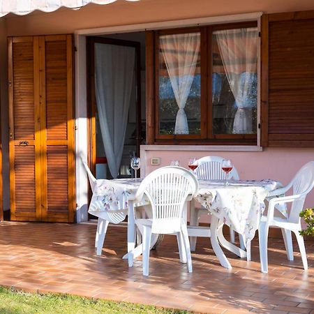 Ulivi Beth'S House Apartment Brenzone sul Garda Luaran gambar