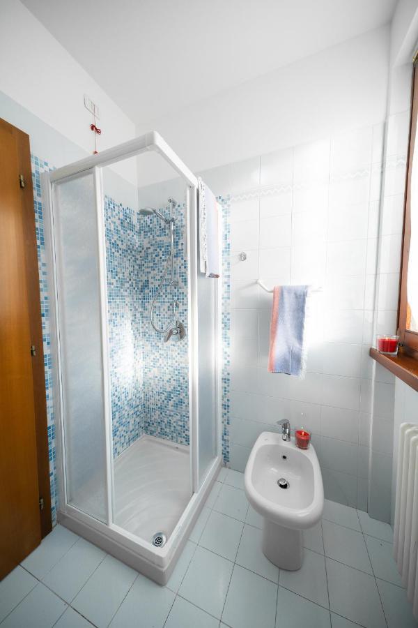 Ulivi Beth'S House Apartment Brenzone sul Garda Luaran gambar