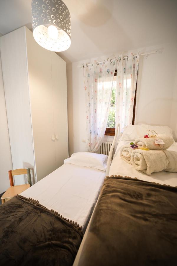 Ulivi Beth'S House Apartment Brenzone sul Garda Luaran gambar