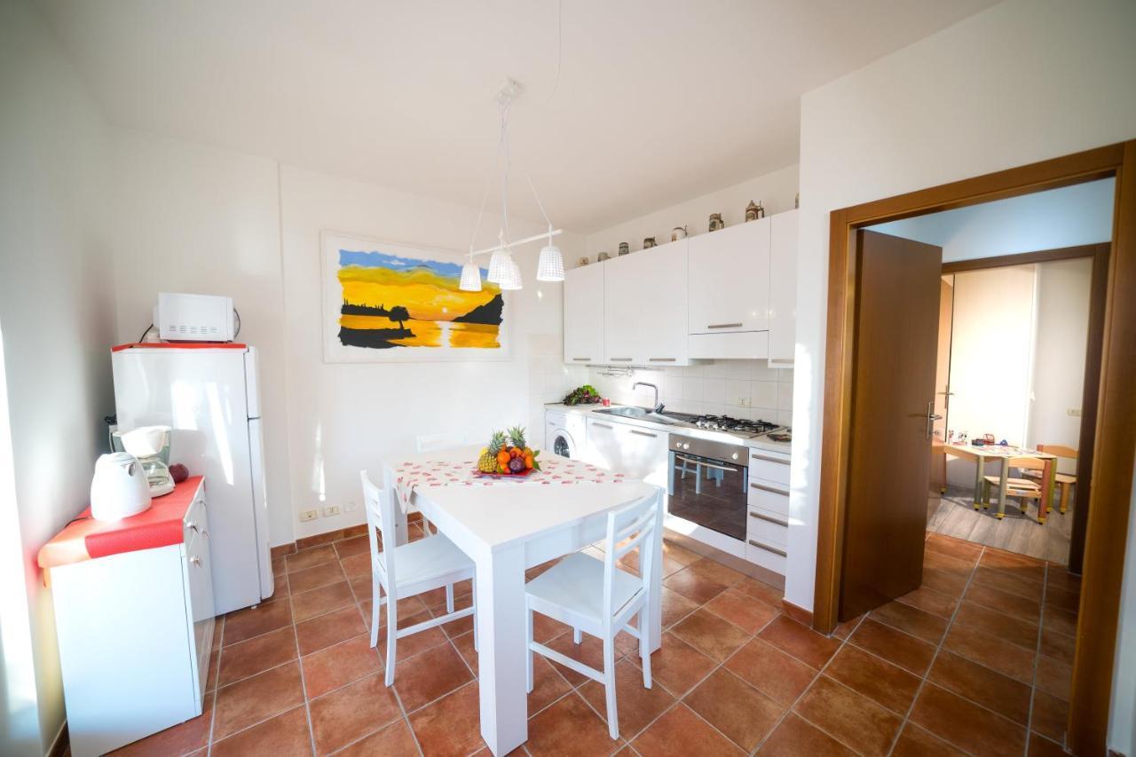 Ulivi Beth'S House Apartment Brenzone sul Garda Luaran gambar